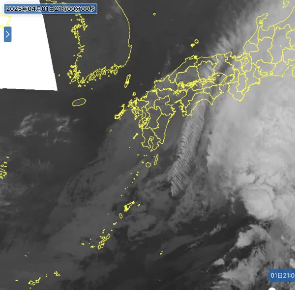 2025年4月1日21時の日本周辺の衛星赤外画像