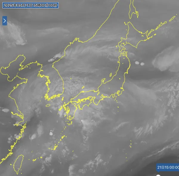2025年5月21日15時の日本周辺の衛星水蒸気画像