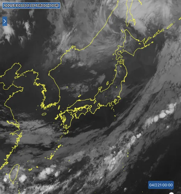 2025年6月4日の日本周辺の衛星画像（21時）