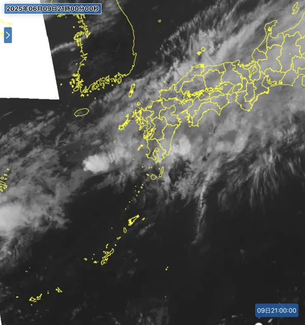 2025年6月9日21時の日本周辺の衛星赤外画像