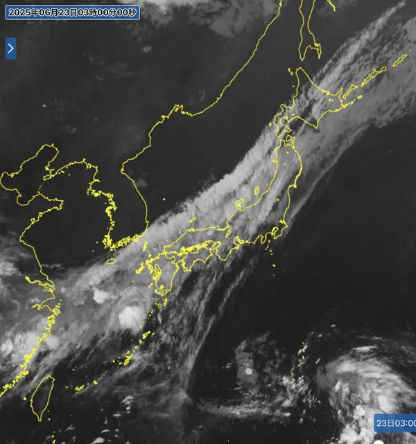 日本周辺の衛星画像（3時）