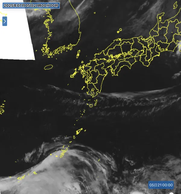 2025年7月5日21時の日本周辺の衛星赤外画像