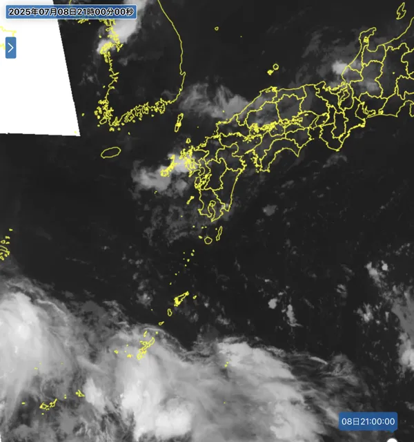 2025年7月8日21時の日本周辺の衛星赤外画像