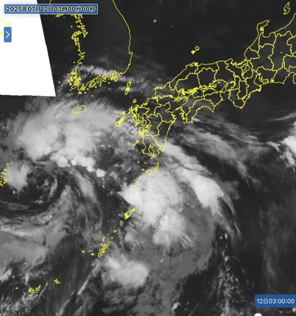 2025年7月12日3時の日本周辺の衛星赤外画像