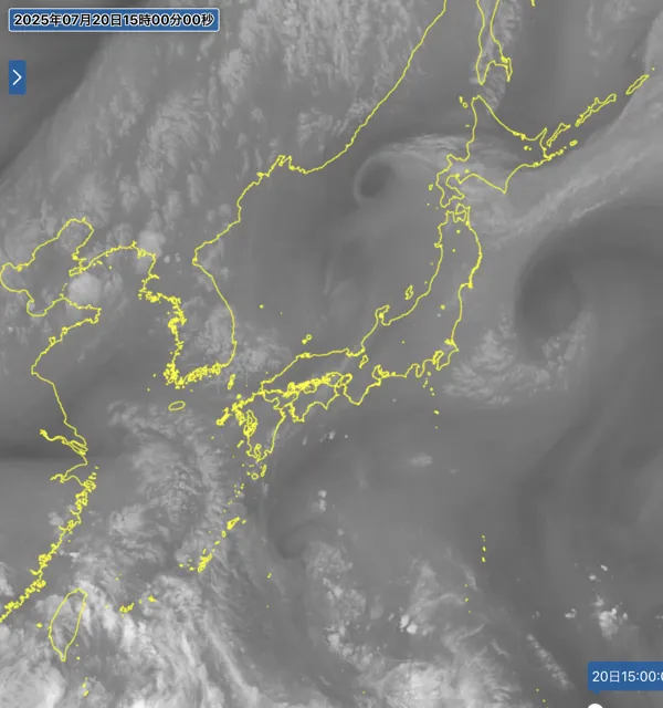 2025年7月20日15時の日本周辺の衛星水蒸気画像