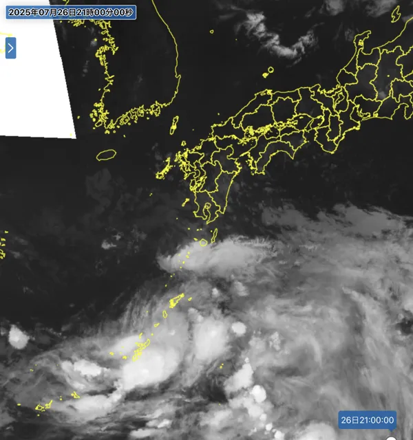 2025年7月26日21時の日本周辺の衛星赤外画像