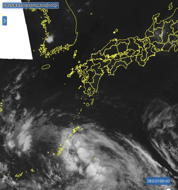 2025年7月28日21時の日本周辺の衛星赤外画像