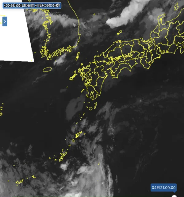 2025年8月4日21時の日本周辺の衛星赤外画像