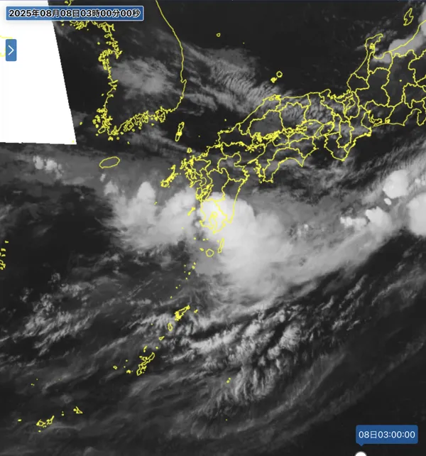 2025年8月8日3時の日本周辺の衛星赤外画像