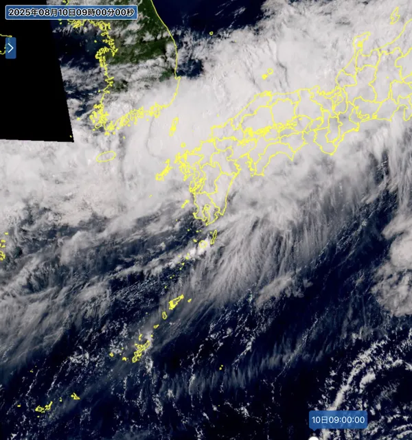 2025年8月10日9時の日本周辺の衛星可視画像
