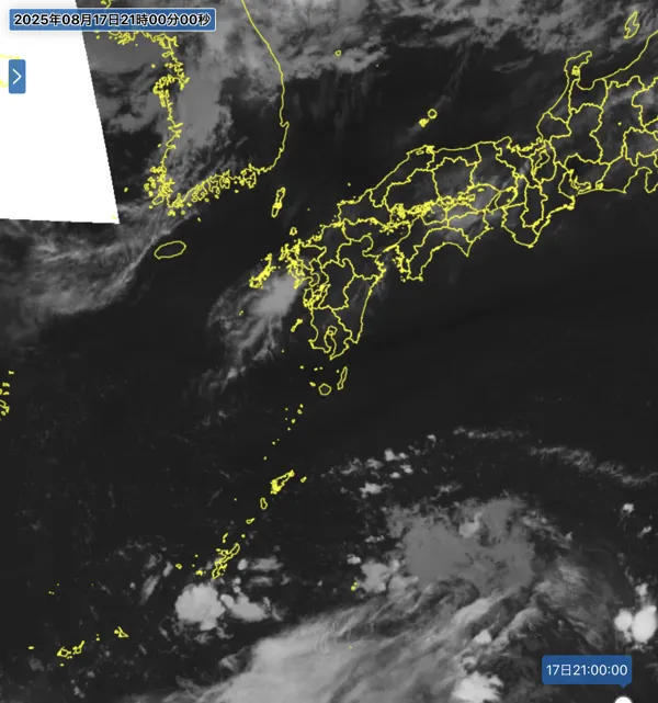2025年8月17日21時の日本周辺の衛星赤外画像