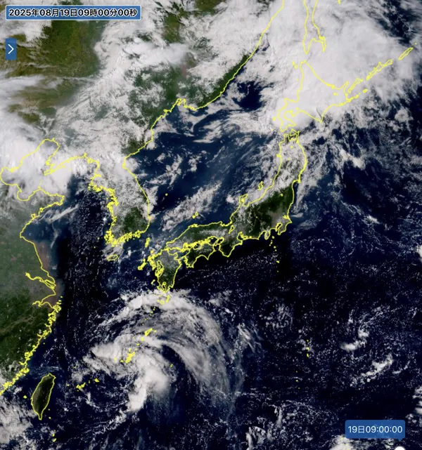 2025年8月19日の日本周辺の衛星画像（9時）