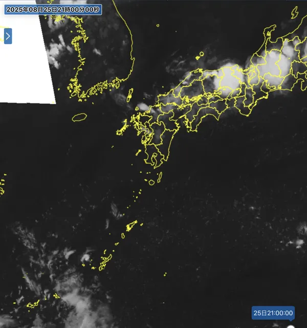 2025年8月25日21時の日本周辺の衛星赤外画像