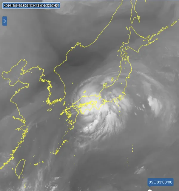 2025年9月5日3時の日本周辺の衛星水蒸気画像