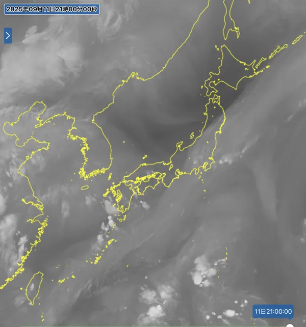 2025年9月11日21時の日本周辺の衛星水蒸気画像