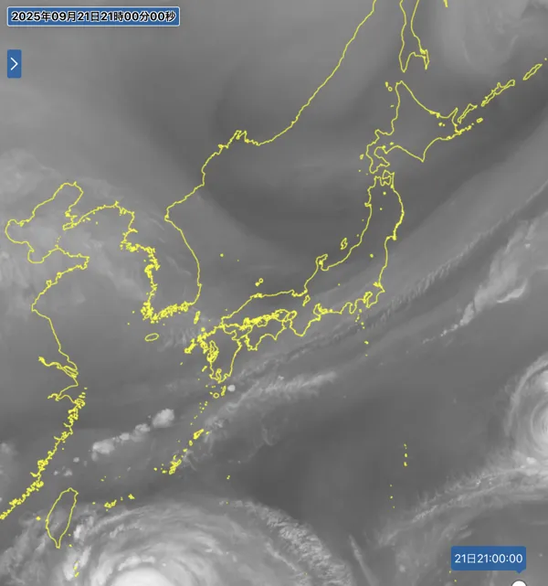 2025年9月21日21時の日本周辺の衛星水蒸気画像