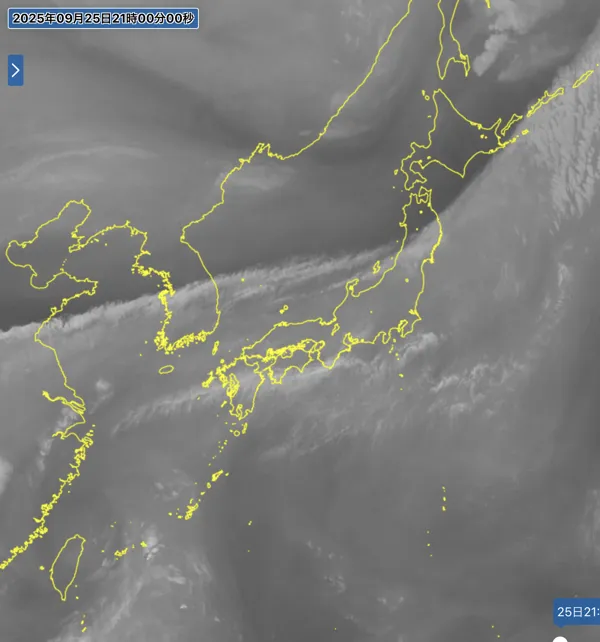 2025年9月25日21時の日本周辺の衛星水蒸気画像