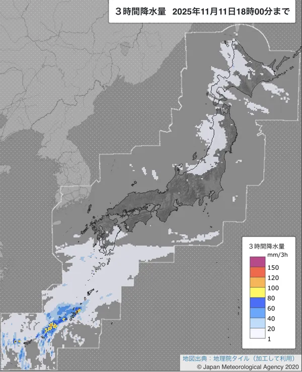 2025年11月11日15〜18時の日本周辺の3時間解析降水量