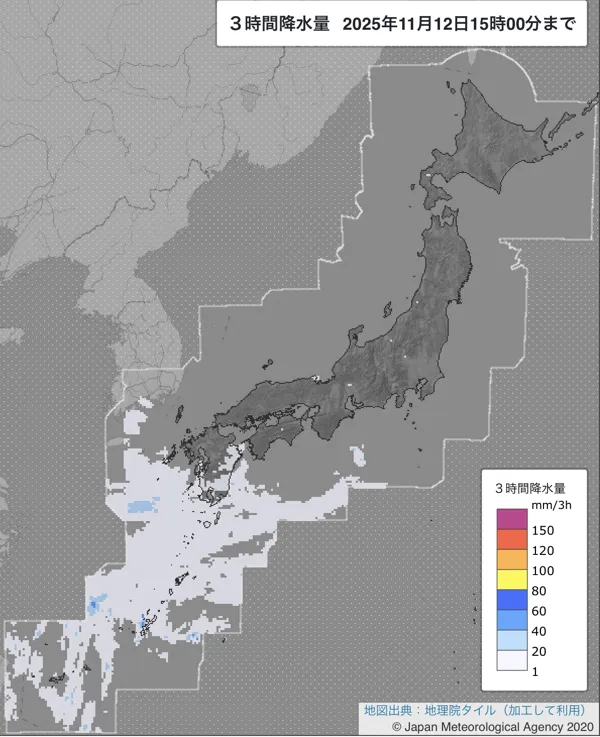 2025年11月12日12〜15時の日本周辺の3時間解析降水量