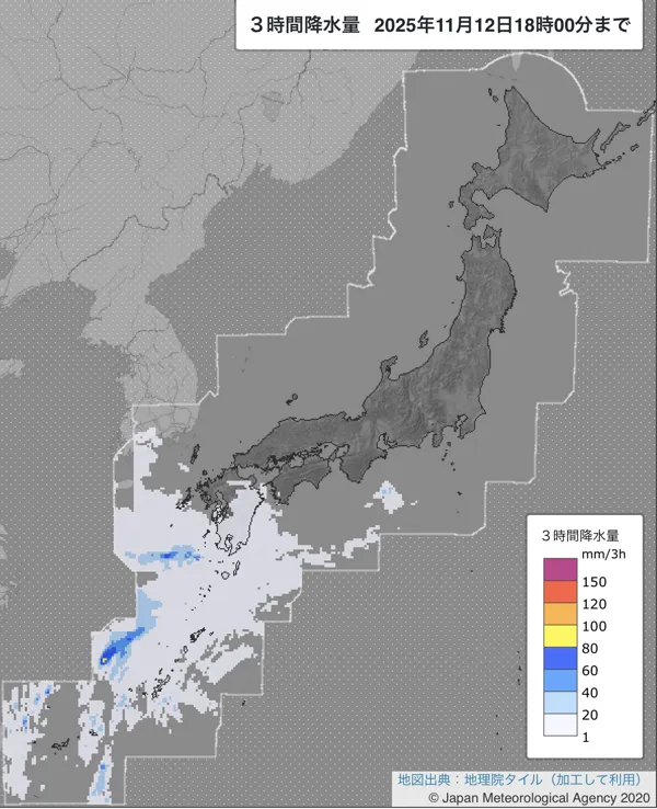 2025年11月12日15〜18時の日本周辺の3時間解析降水量