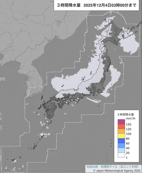 2025年12月4日0〜3時の日本周辺の3時間解析降水量