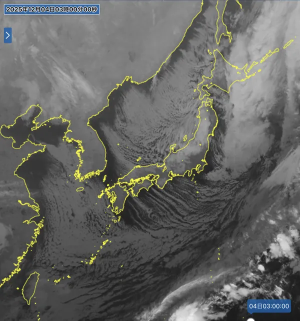 2025年12月4日3時の日本周辺の衛星赤外画像