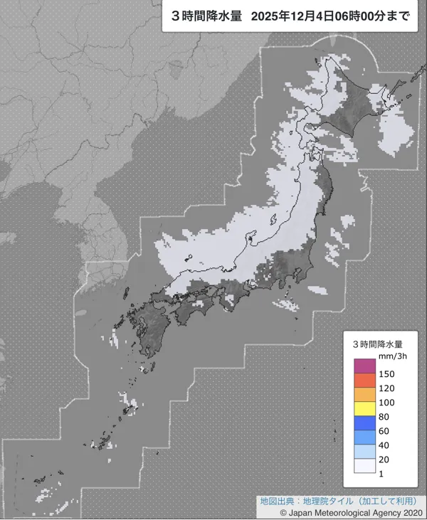 2025年12月4日3〜6時の日本周辺の3時間解析降水量