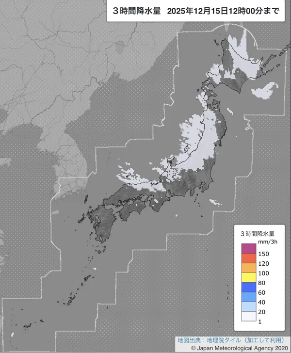 2025年12月15日9〜12時の日本周辺の3時間解析降水量
