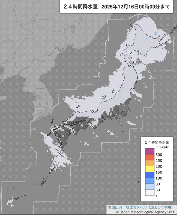 2025年12月15日の日本周辺の日解析雨量の図