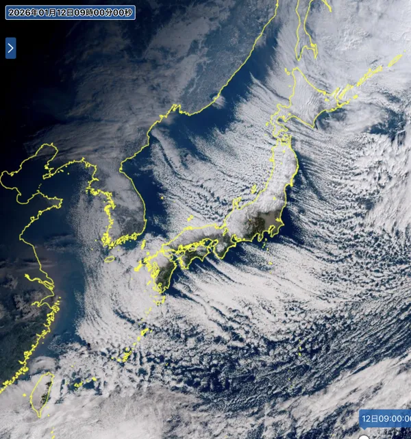 2026年1月12日9時の日本周辺の衛星可視画像