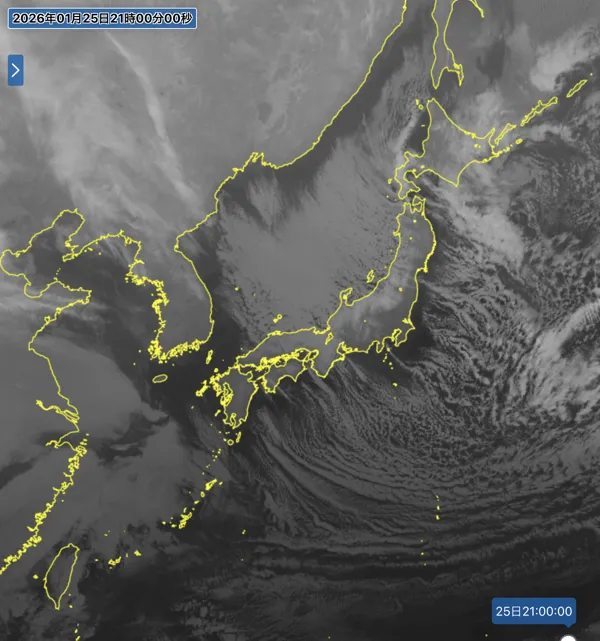2026年1月25日21時の日本周辺の衛星赤外画像