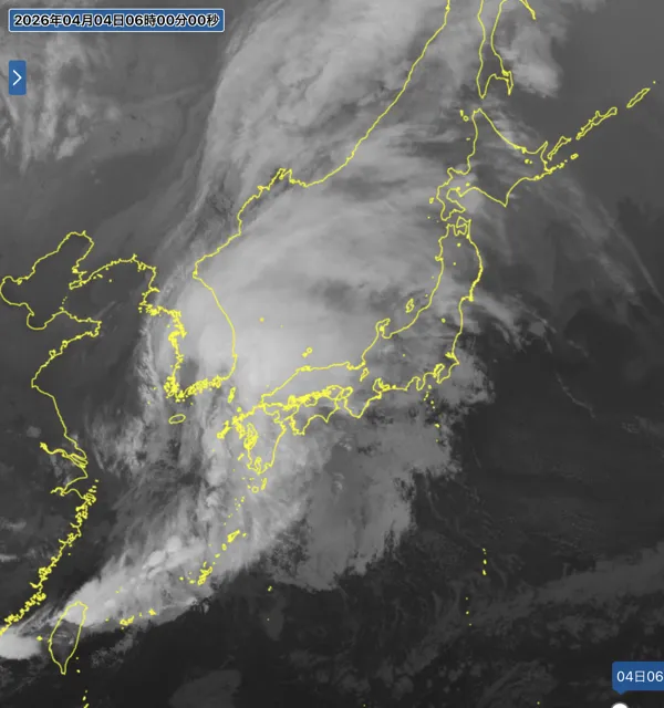 2026年4月4日6時の日本周辺の衛星赤外画像