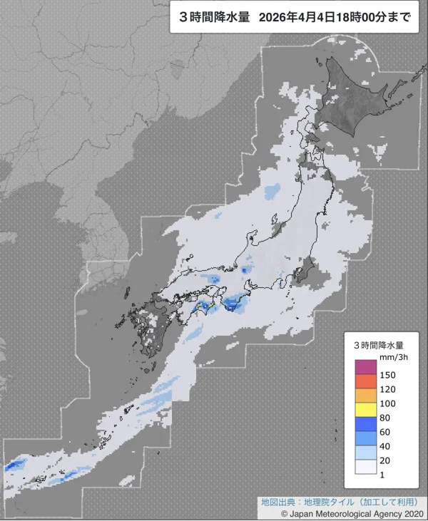 2026年4月4日15〜18時の日本周辺の3時間解析降水量