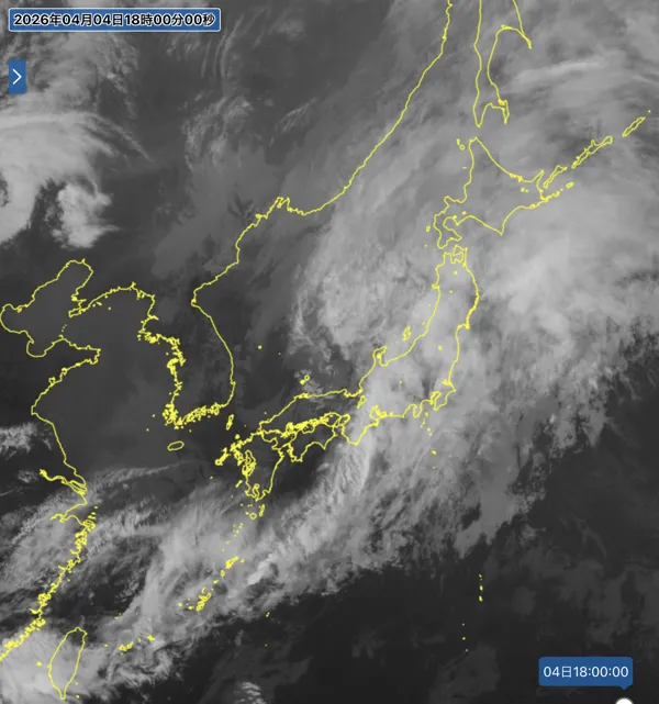 2026年4月4日18時の日本周辺の衛星赤外画像
