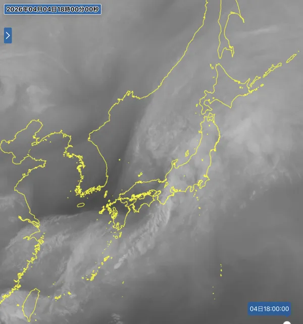 2026年4月4日18時の日本周辺の衛星水蒸気画像