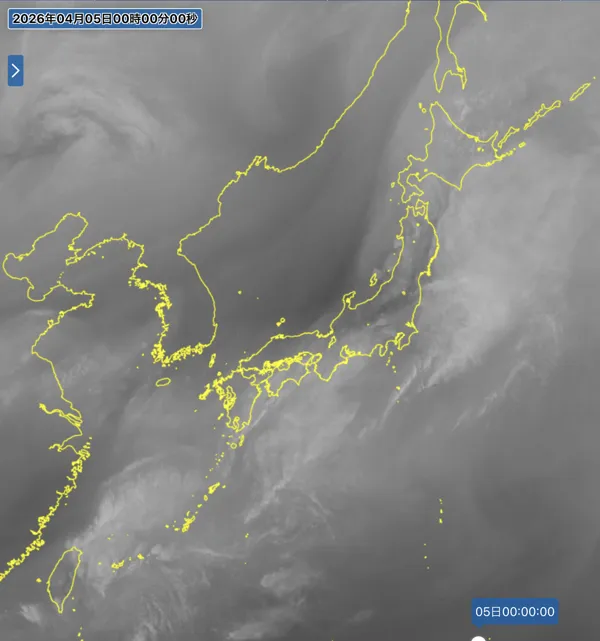 2026年4月4日24時の日本周辺の衛星水蒸気画像