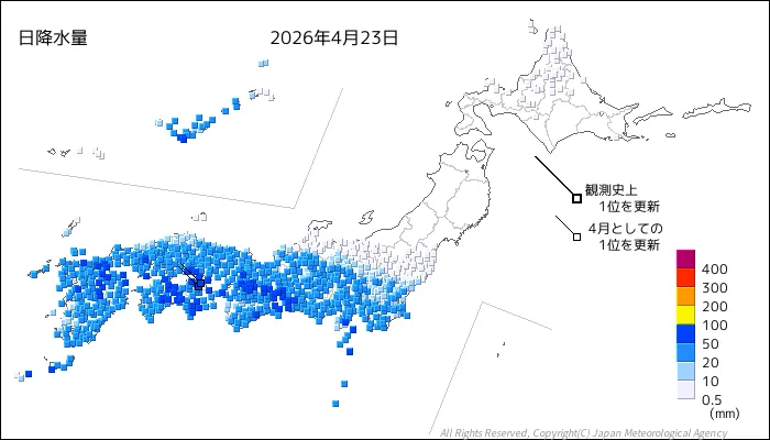 日本のアメダス日降水量の図