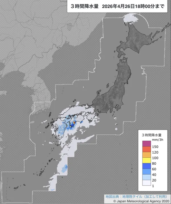 2026年4月26日15〜18時の日本周辺の3時間解析降水量