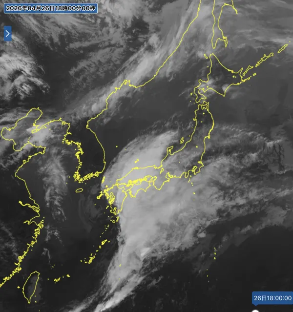 2026年4月26日18時の日本周辺の衛星赤外画像
