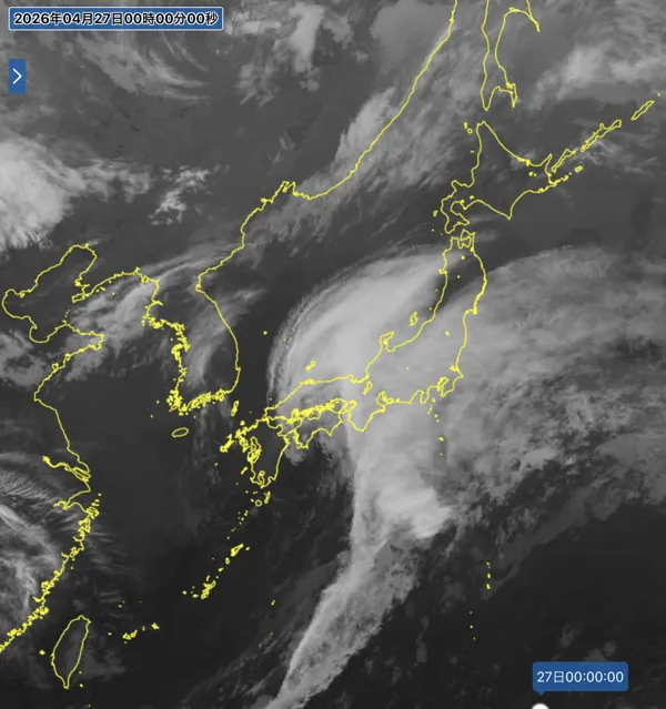 2026年4月26日24時の日本周辺の衛星赤外画像
