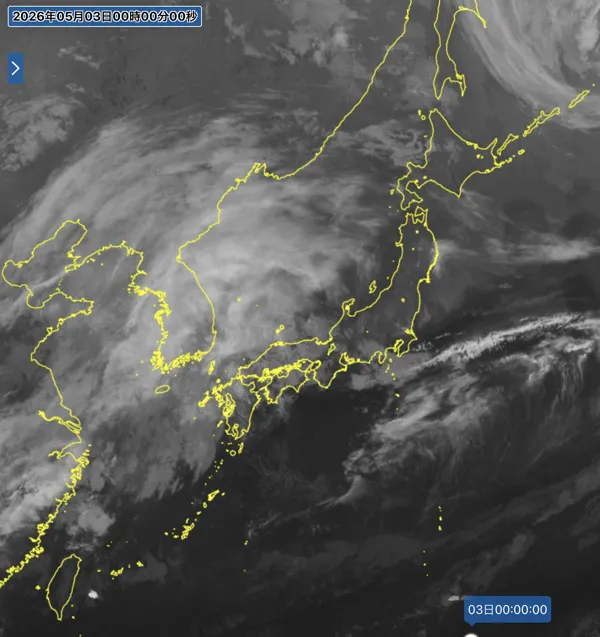 2026年5月2日24時の日本周辺の衛星赤外画像