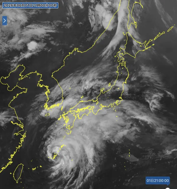 2026年6月1日21時の日本周辺の衛星赤外画像