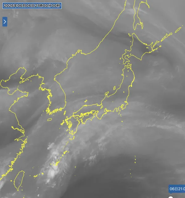 2026年6月6日21時の日本周辺の衛星水蒸気画像