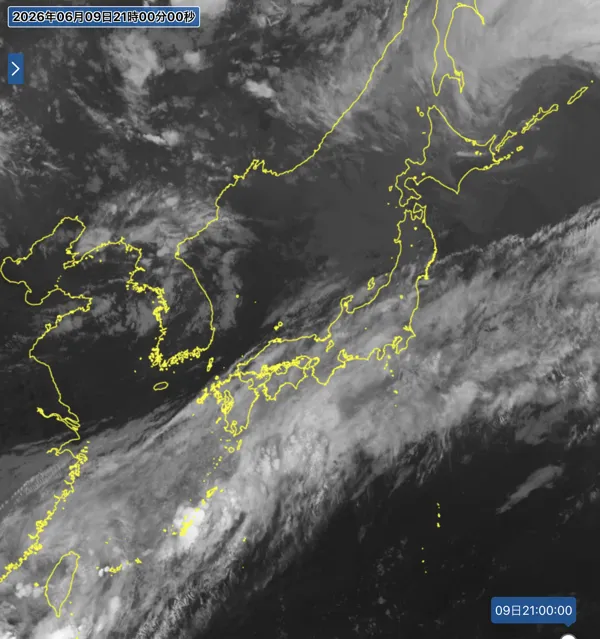 2026年6月9日21時の日本周辺の衛星赤外画像