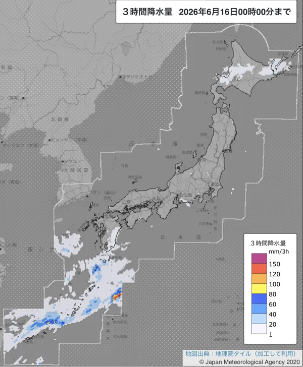 2026年6月15日21〜24時の日本周辺の3時間解析降水量