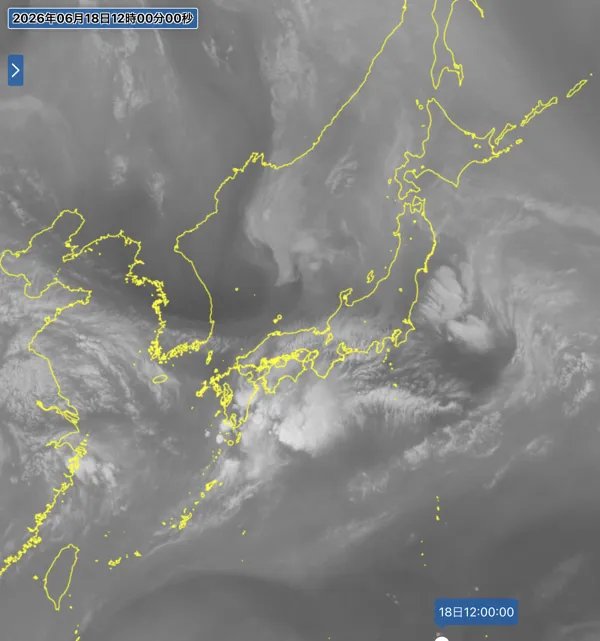 2026年6月18日12時の日本周辺の衛星水蒸気画像