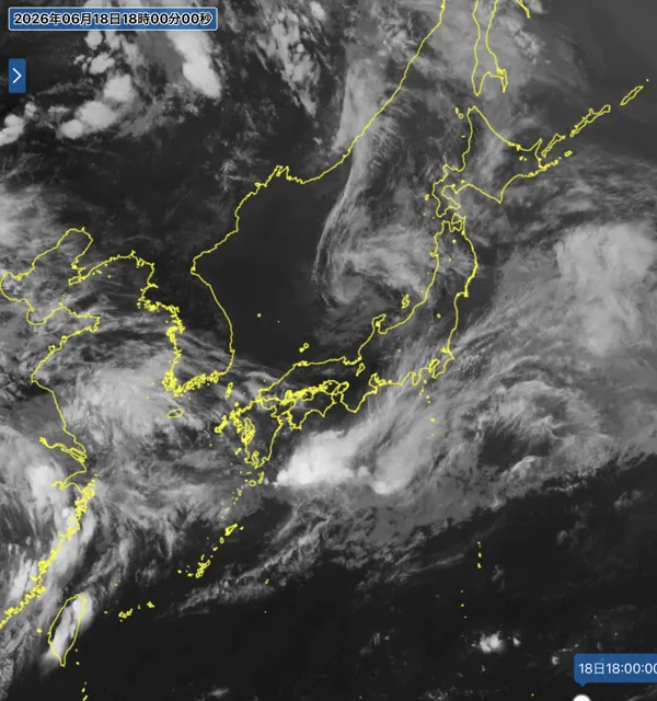 2026年6月18日18時の日本周辺の衛星赤外画像