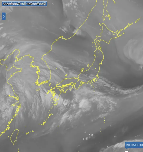 2026年6月19日15時の日本周辺の衛星水蒸気画像