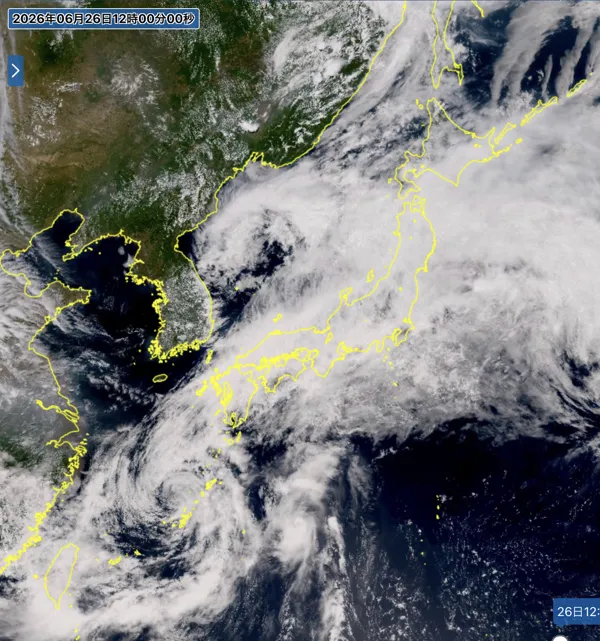 2026年6月26日12時の日本周辺の衛星可視画像