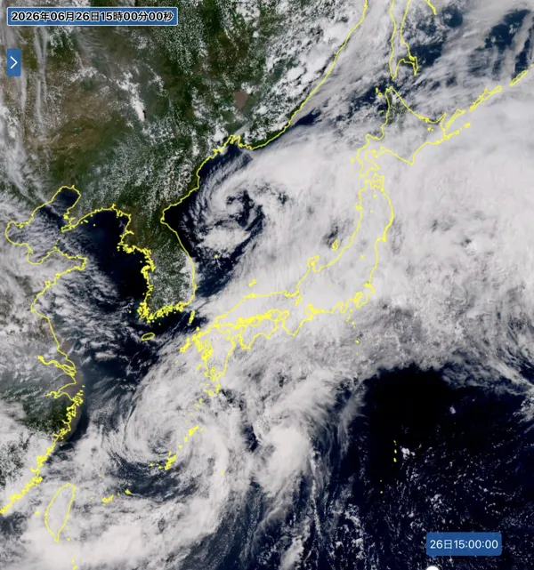 2026年6月26日15時の日本周辺の衛星可視画像